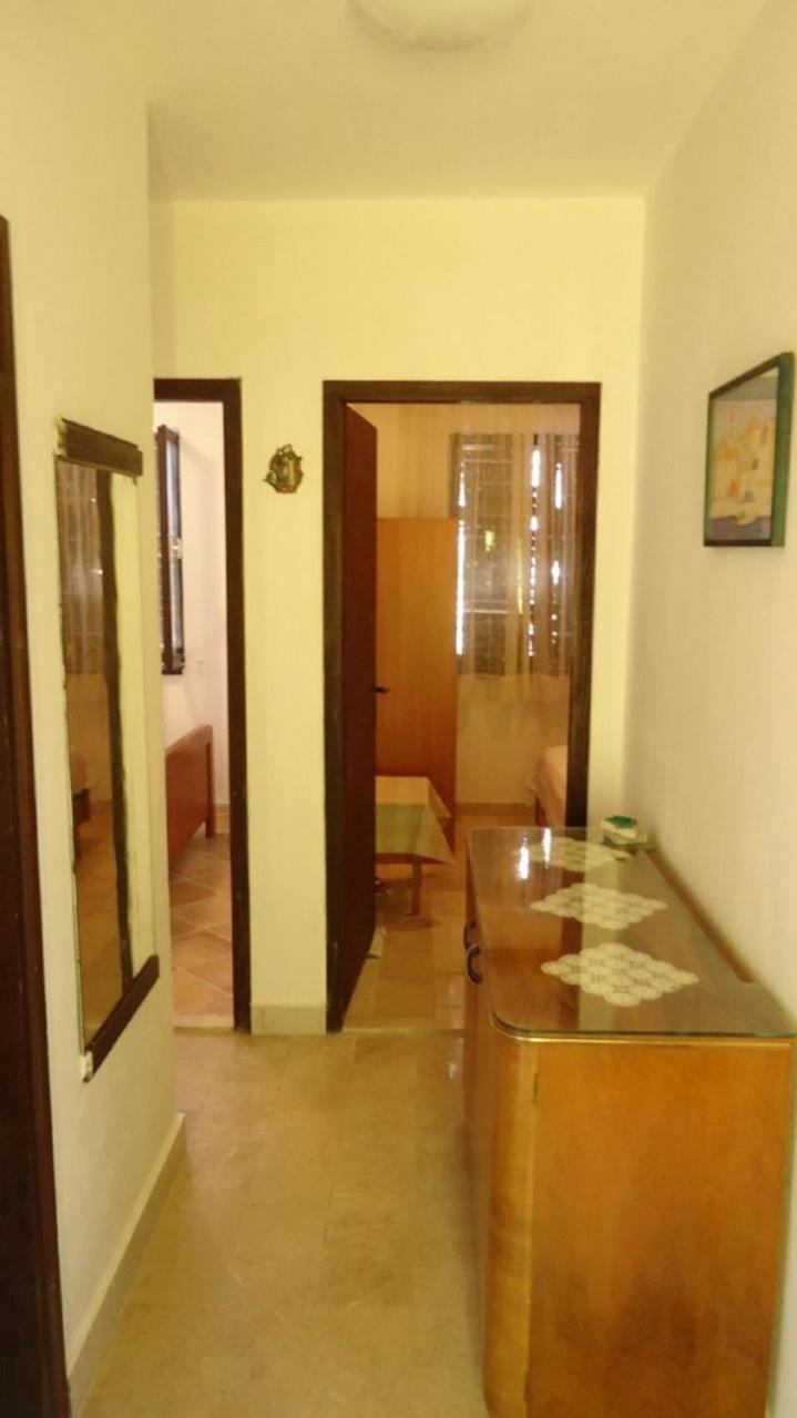Apartment Pava Stomorska Exterior foto